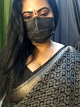 Snapshot of Anushka_flower chatting on 04/03/26, 03:10 Anushka flower online show from 04/03/26, 03:10