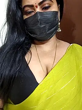 Snapshot of Anushka_flower chatting on 06/01/26, 08:10 Anushka flower online show from 06/01/26, 08:10