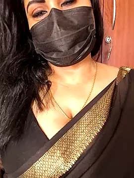 Snapshot of Anushka_flower chatting on 06/22/26, 06:10 Anushka flower online show from 06/22/26, 06:10