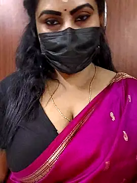 Snapshot of Anushka_flower chatting on 06/23/26, 12:03 Anushka flower online show from 06/23/26, 12:03