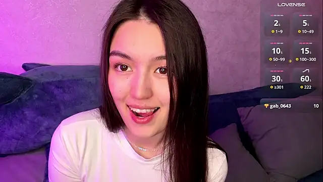 Snapshot of lilysolar chatting on 05/05/26, 03:20 lilysolar online show from 05/05/26, 03:20