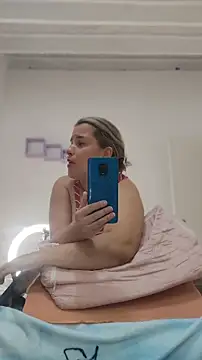  JuliethSexy  online show from 05/11/26, 07:44