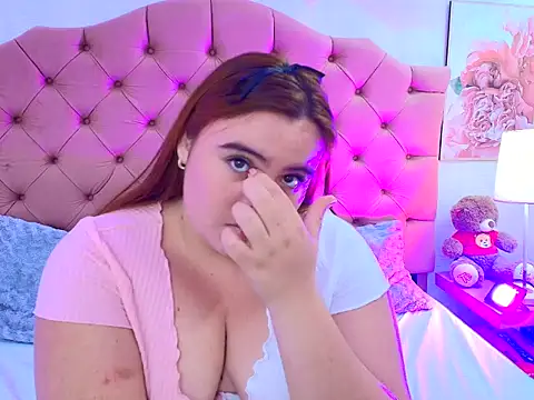 Snapshot of OliviaOnyx chatting on 03/25/26, 05:30 OliviaOnyx online show from 03/25/26, 05:30