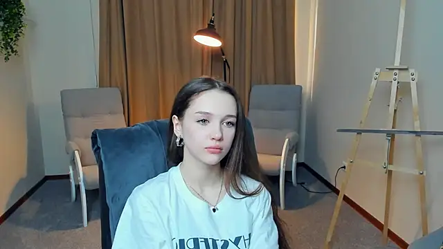 Snapshot of SharriSang chatting on 03/31/26, 01:22 SharriSang online show from 03/31/26, 01:22