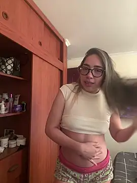 Snapshot of Kataysanti chatting on 03/25/26, 08:48 Kataysanti online show from 03/25/26, 08:48