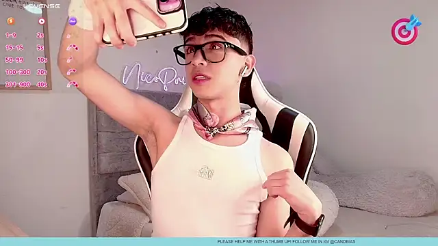Snapshot of niico_prince chatting on 07/14/26, 10:04 niico prince online show from 07/14/26, 10:04