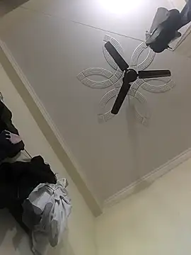 Snapshot of saura545 chatting on 03/26/26, 02:50 saura545 online show from 03/26/26, 02:50