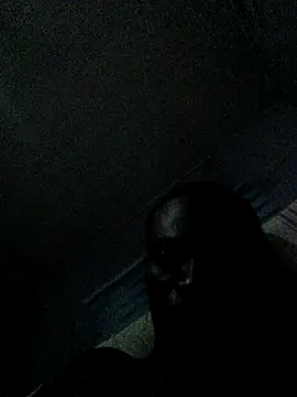 Snapshot of Destify chatting on 03/26/26, 12:17 Destify online show from 03/26/26, 12:17