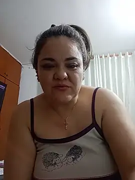 Natashablade   online show from 05/16/26, 02:30