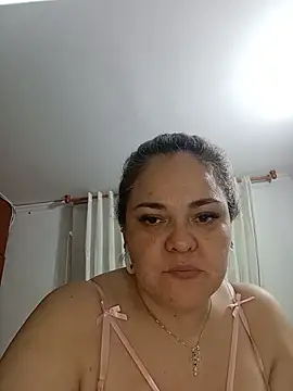 Natashablade   online show from 05/30/26, 01:57