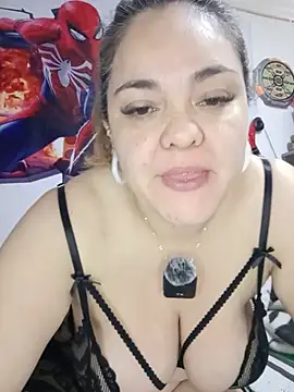 Natashablade   online show from 06/14/26, 02:30