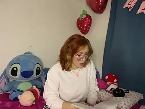 Snapshot of Nerdycopper chatting on 04/02/26, 04:32 Nerdycopper online show from 04/02/26, 04:32