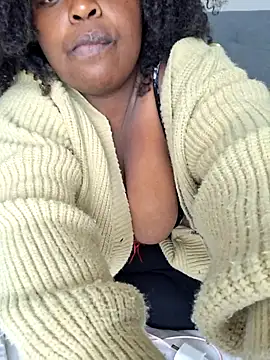 Snapshot of Sheryl007 chatting on 04/10/26, 02:22 Sheryl007 online show from 04/10/26, 02:22