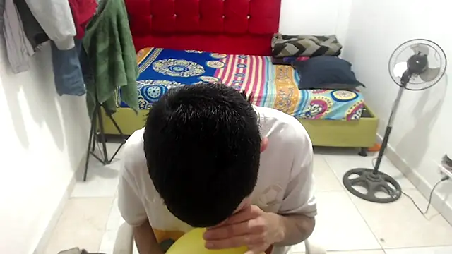 Snapshot of Jairito_989 chatting on 07/07/26, 11:25 Jairito 989 online show from 07/07/26, 11:25