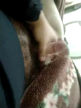 Snapshot of blax0 chatting on 03/29/26, 12:21 blax0 online show from 03/29/26, 12:21