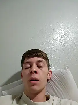 Snapshot of 503splurge chatting on 04/03/26, 09:40 503splurge online show from 04/03/26, 09:40