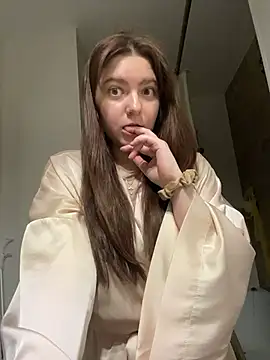 Snapshot of bambimayy chatting on 03/26/26, 11:27 bambimayy online show from 03/26/26, 11:27