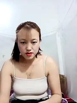 -Bitilu- online show from 04/17/26, 01:36