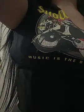 Snapshot of Cami_olarte chatting on 04/07/26, 10:53 Cami olarte online show from 04/07/26, 10:53