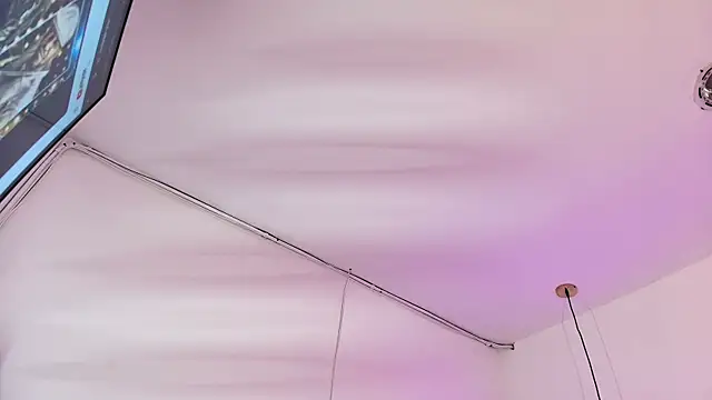 Snapshot of scarlett_turner_ chatting on 03/28/26, 01:22 scarlett turner online show from 03/28/26, 01:22