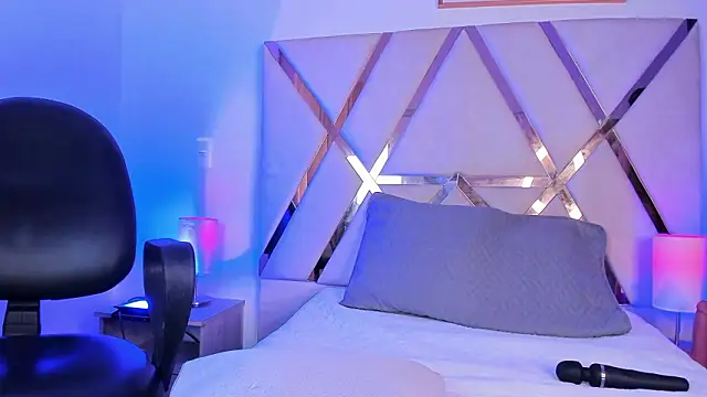 Snapshot of Cory_maiden chatting on 03/29/26, 03:06 Cory maiden online show from 03/29/26, 03:06