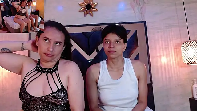 Natasha and zoe  online show from 04/15/26, 08:20