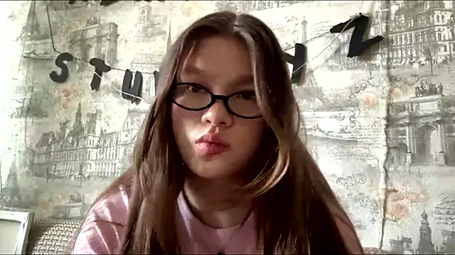 Snapshot of LeonidaVoter chatting on 03/30/26, 11:22 LeonidaVoter online show from 03/30/26, 11:22