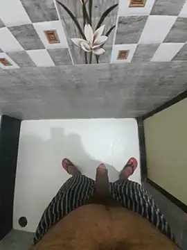 Snapshot of raj1726 chatting on 03/28/26, 02:05 raj1726 online show from 03/28/26, 02:05