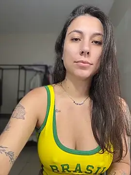 Snapshot of Carolzinhalux69 chatting on 06/11/26, 04:16 Carolzinhalux69 online show from 06/11/26, 04:16