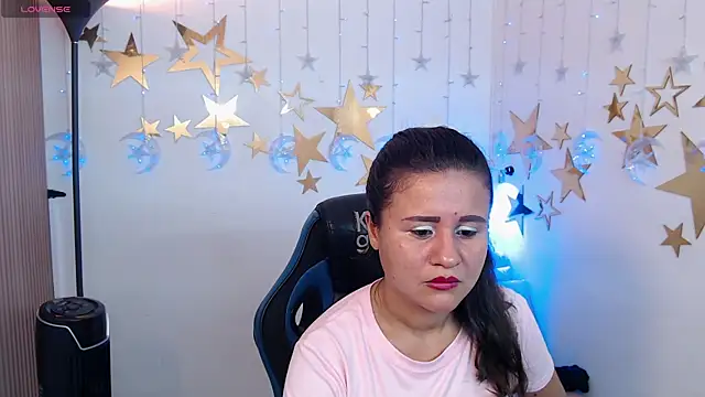 Snapshot of sara_ar1 chatting on 03/27/26, 02:06 sara ar1 online show from 03/27/26, 02:06