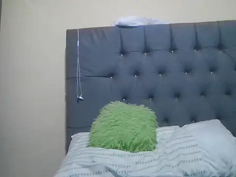 Snapshot of luis20212 chatting on 03/28/26, 04:23 luis20212 online show from 03/28/26, 04:23