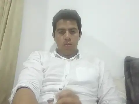 Snapshot of jutipia chatting on 04/05/26, 03:26 jutipia online show from 04/05/26, 03:26