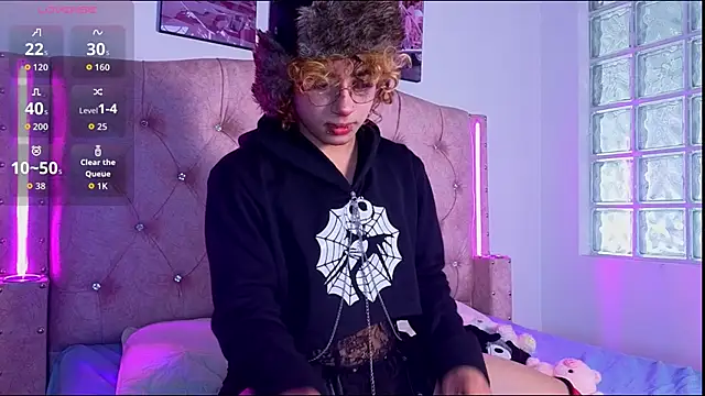 Snapshot of Princess_apolo chatting on 03/27/26, 08:19 Princess apolo online show from 03/27/26, 08:19