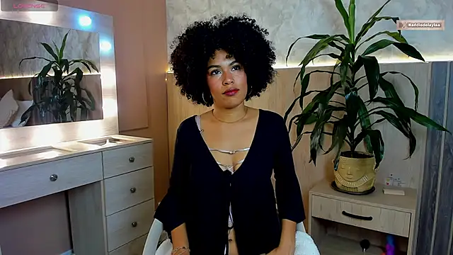 baddie delaylaa online show from 05/06/26, 07:08