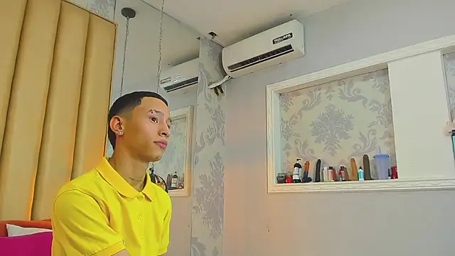 Snapshot of MaicolSmiith_ chatting on 03/27/26, 09:25 MaicolSmiith online show from 03/27/26, 09:25