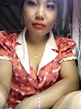 Giang-mylove online show from 04/12/26, 11:15