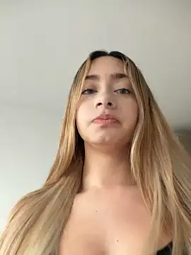 Snapshot of barbievictoria chatting on 05/11/26, 11:27 barbievictoria online show from 05/11/26, 11:27