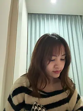 Snapshot of Yang_218 chatting on 03/31/26, 02:35 Yang 218 online show from 03/31/26, 02:35