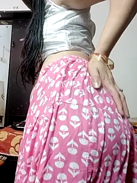 Snapshot of Sexyy_Bhabhi_143 chatting on 06/14/26, 04:36 Sexyy Bhabhi 143 online show from 06/14/26, 04:36