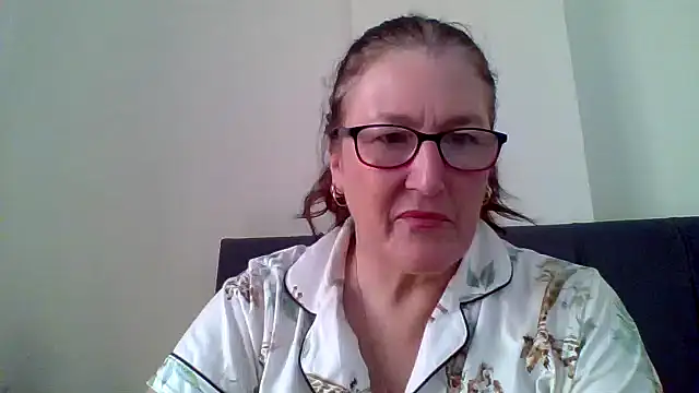 Snapshot of Flirty_Siennax chatting on 03/27/26, 11:32 Flirty Siennax online show from 03/27/26, 11:32