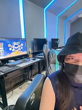 Snapshot of TTbeibi-178 chatting on 03/28/26, 01:33 TTbeibi-178 online show from 03/28/26, 01:33