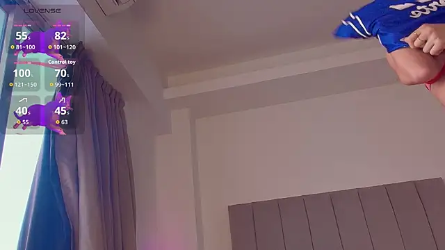 leonienoire online show from 06/12/26, 12:48