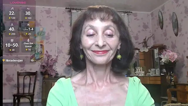 Shooting-Star- online show from 06/18/26, 06:56