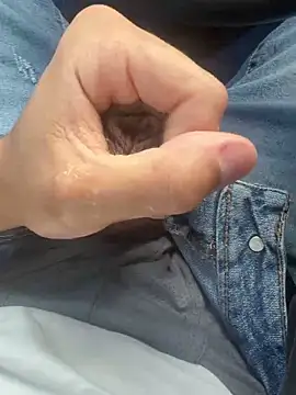 Snapshot of Mik3x chatting on 03/27/26, 07:35 Mik3x online show from 03/27/26, 07:35