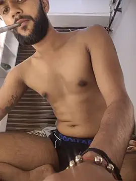 Snapshot of Sid967r chatting on 03/28/26, 05:56 Sid967r online show from 03/28/26, 05:56