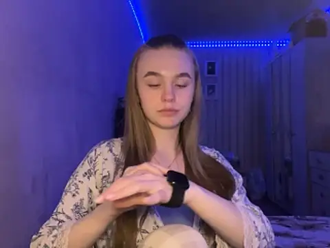 melissashineeee online show from 04/14/26, 02:12