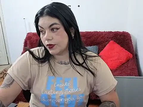 Snapshot of Karla_greenn chatting on 06/19/26, 05:50 Karla greenn online show from 06/19/26, 05:50