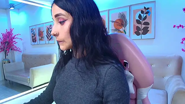 Snapshot of Palmer_foxx chatting on 04/19/26, 03:33 Palmer foxx online show from 04/19/26, 03:33