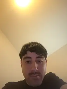 Snapshot of yoshi8317 chatting on 03/28/26, 12:43 yoshi8317 online show from 03/28/26, 12:43