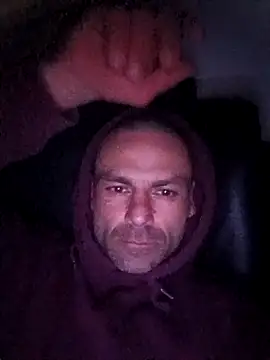 Snapshot of patriot6907 chatting on 04/17/26, 11:30 patriot6907 online show from 04/17/26, 11:30